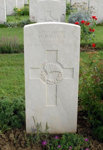 Dick Winiata's grave
