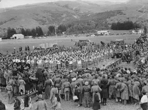 Powhiri A004915.jpg