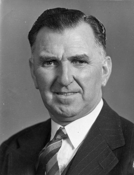 sidneyholland.jpg